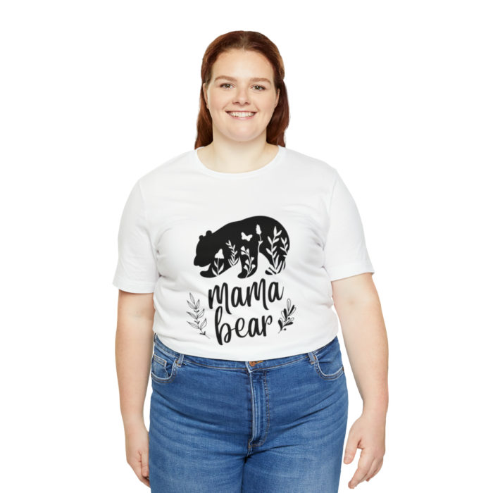 Mama Bear - Unisex T-Shirt